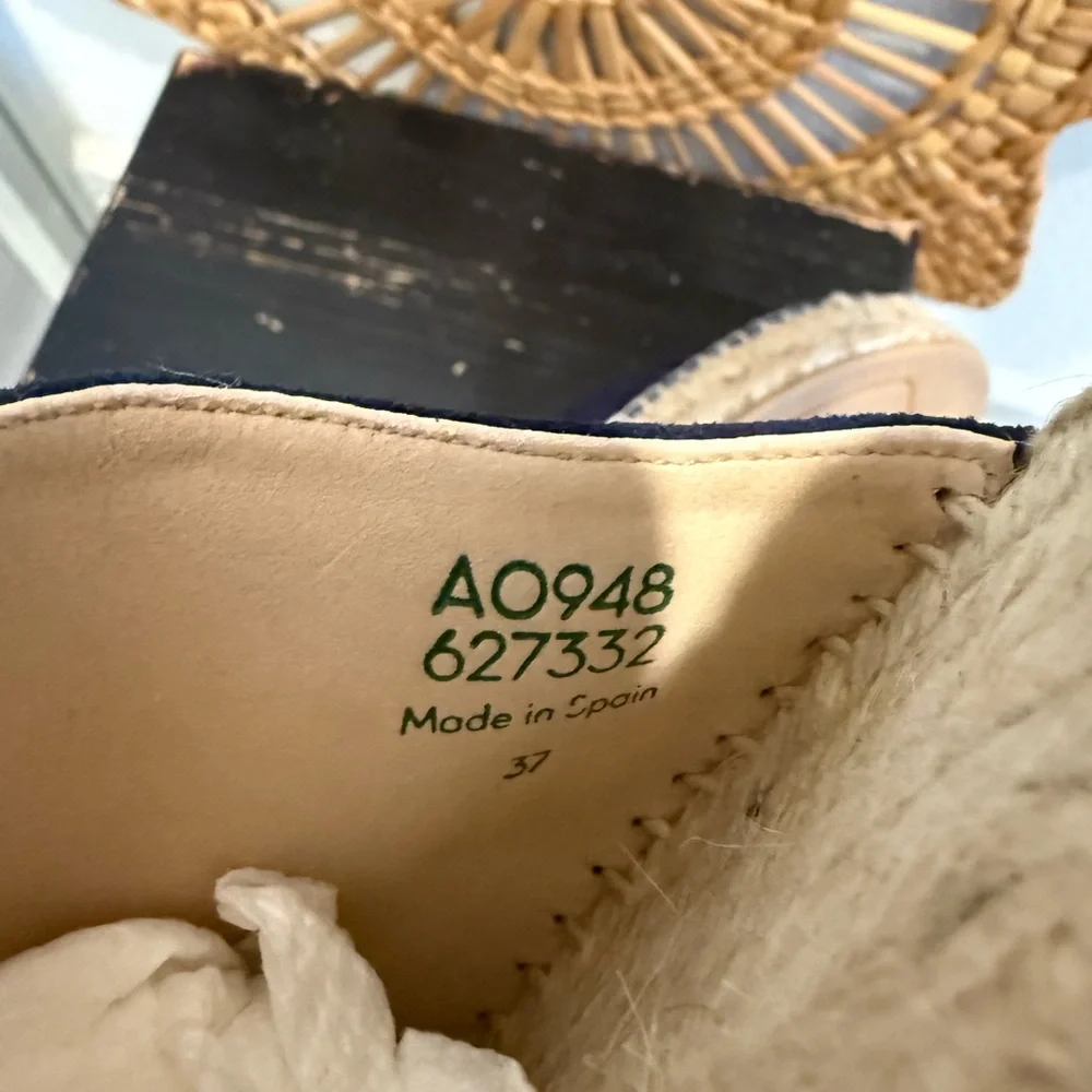 Boden Peggy Navy Espadrille Sandals 37